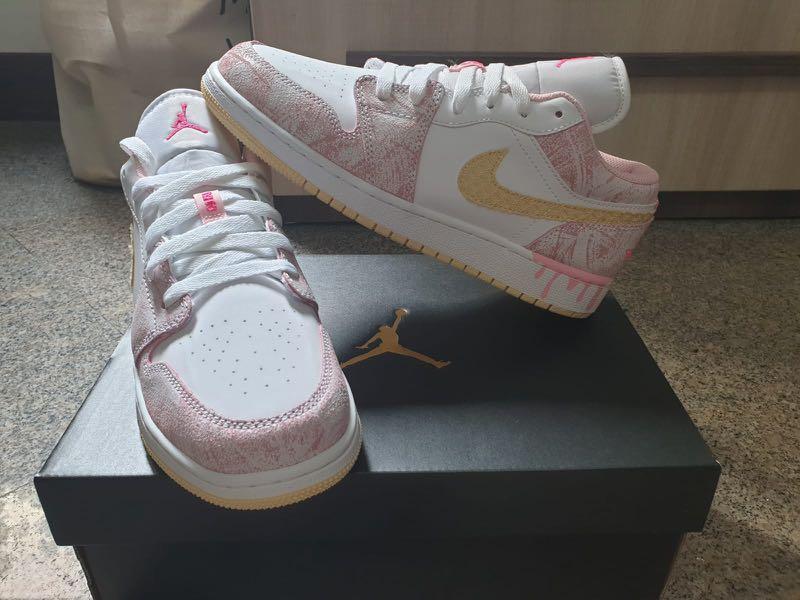 [ALL SIZES] Air Jordan 1 Low Paint Drip Strawberry Ice Cream GS CW7104