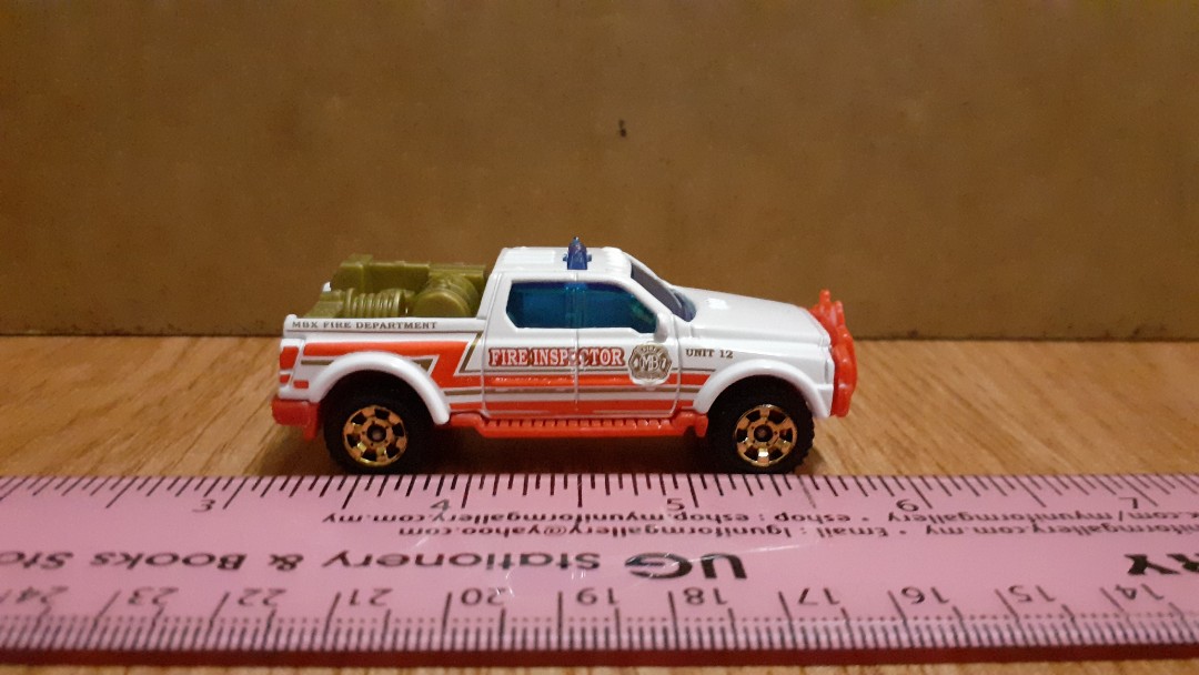 Matchbox emergency shop rescue 4x4
