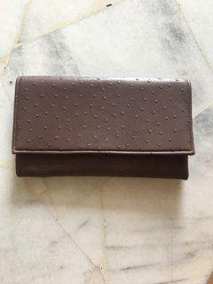 (Category: ) located in . Submitted by scarlets.preloved (Listing ID 1069413574, Image 1). Description: .