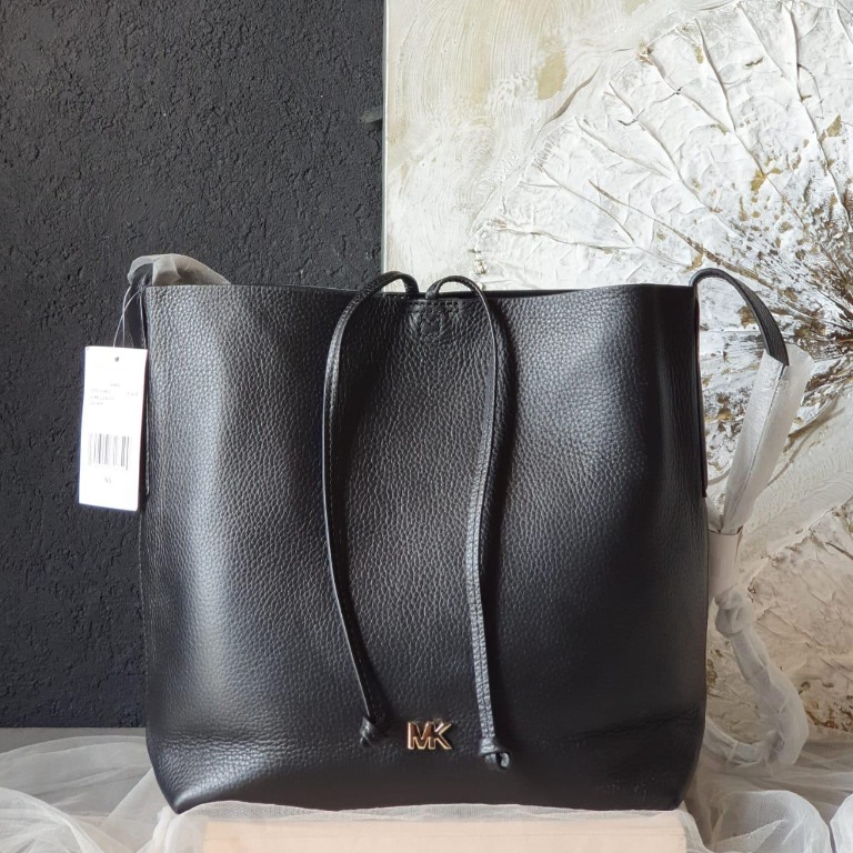 Michael kors junie messenger Barang Mewah Tas Dompet di Carousell