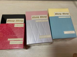 （分類：）位於 。 由 cccarrieee 提交（商品編號 1069367572，圖片 1）。簡介： 。