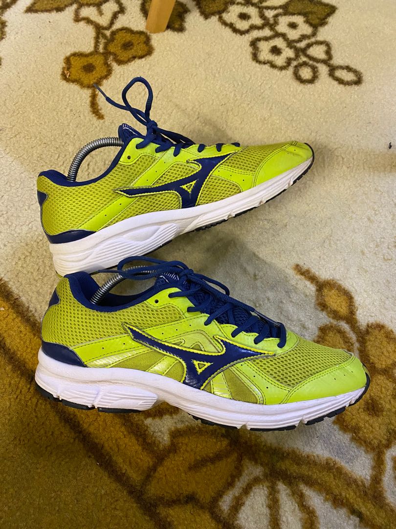 Mizuno crusader 9 mens running shoes store