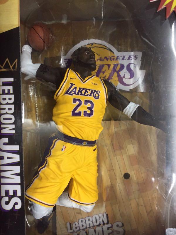 Nba Mcfarlane Lebron James 2K19 (Category: Figurines & Statues) located in San Fernando. Submitted by collecatoy (Listing ID 1069357393, Image 3). Description: .
