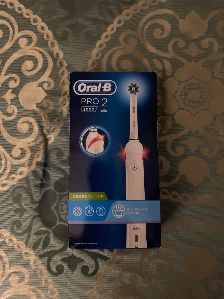 braun oral b 2000