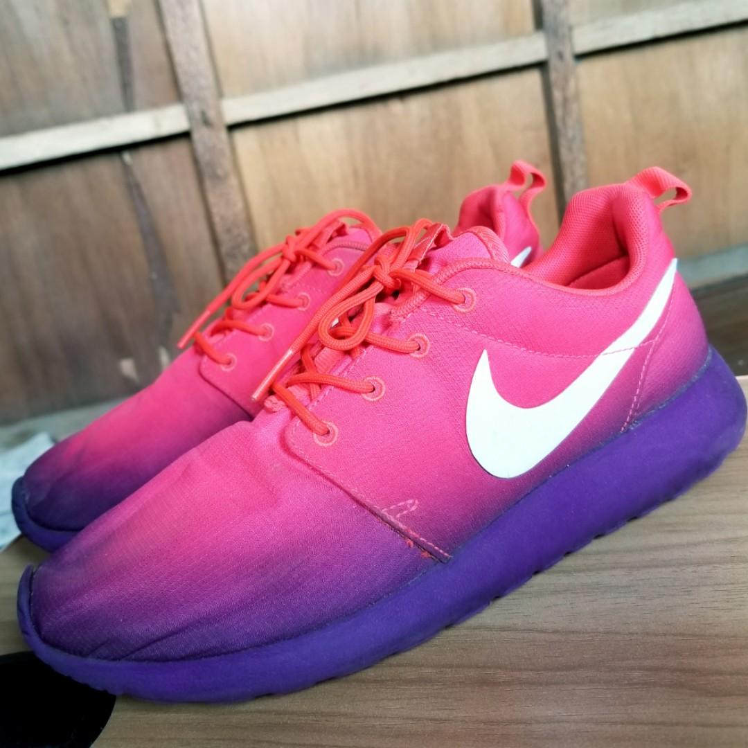 nike ombre sneakers