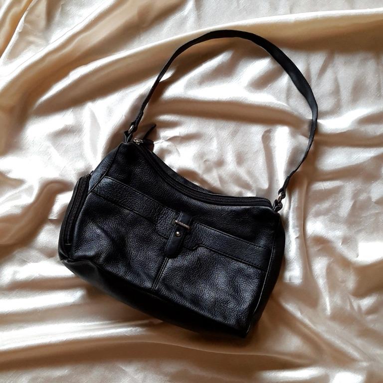 Aurielle bags store