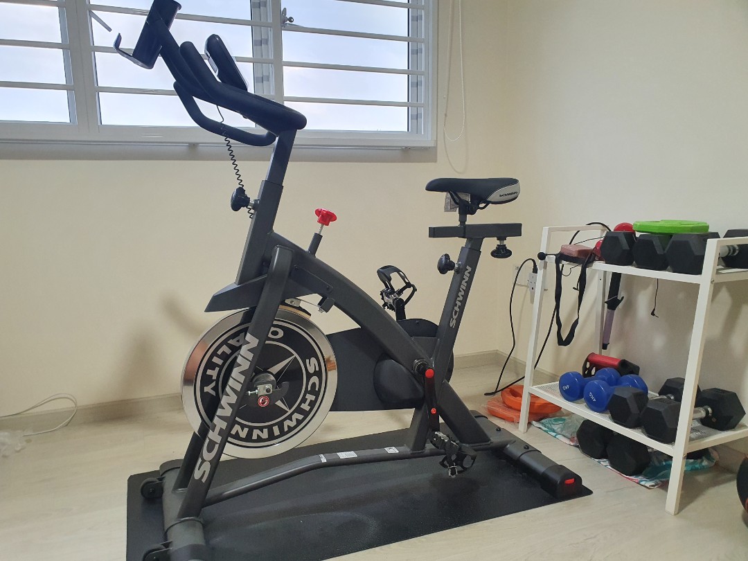 Schwinn ic2 indoor spin bike hotsell