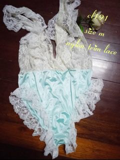 (Category: ) located in . Submitted by elisdapreloved (Listing ID 1069378999, Image 1). Description: .