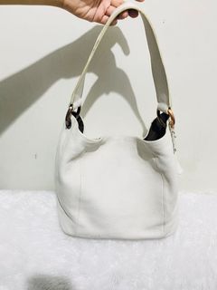 (Kategori: ) berada di . Dikirim oleh disastuff (ID iklan 1069336799, Gambar 1). Deskripsi: .