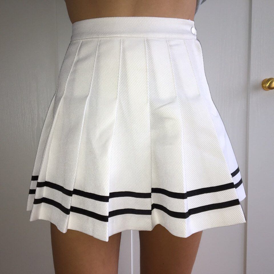 H&m white shop tennis skirt