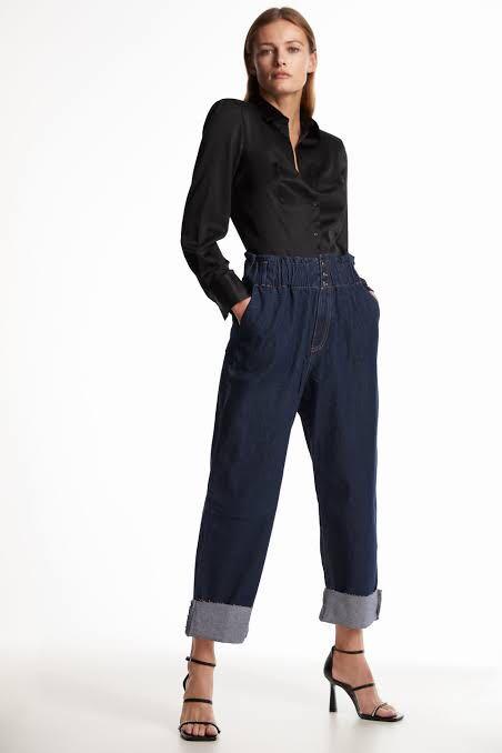 ZARA SLOUCHY JEANS WITH DARTS, Fesyen 