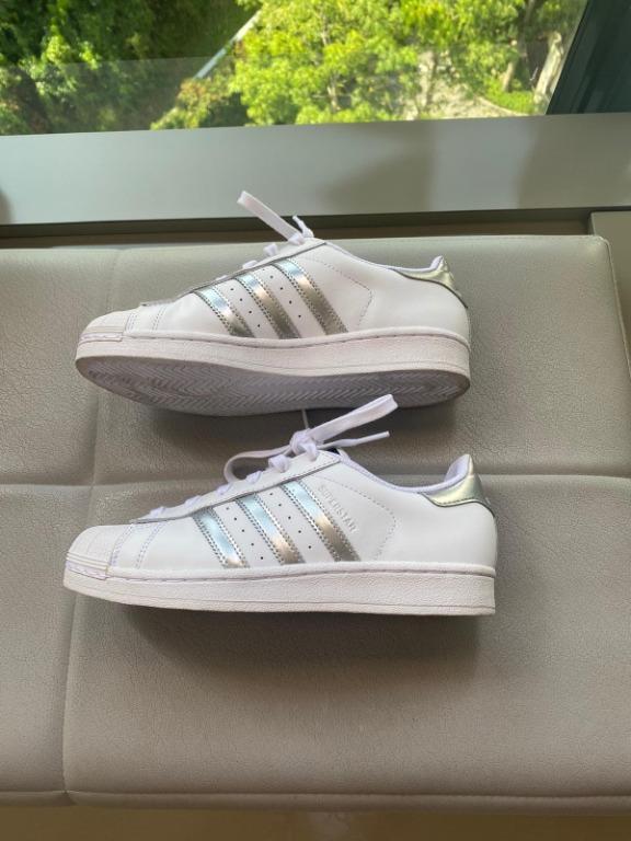 Adidas superstar 2 silver stripes store