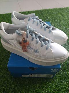 Adidas Super Sleek