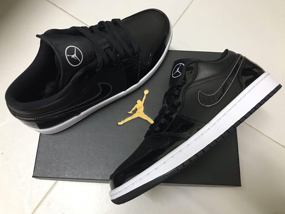 Air Jordan 1 Low Se Black And White Asw Men S Fashion Footwear Sneakers On Carousell