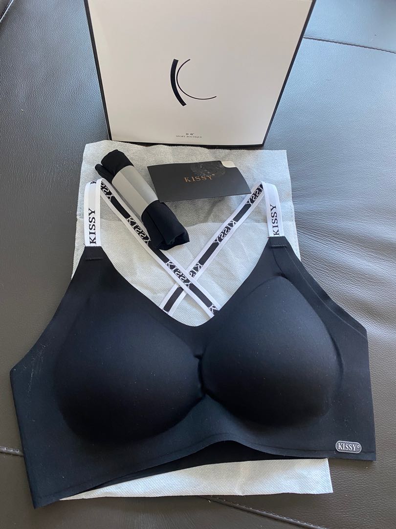 Brand new Kissy original sport bra black Women s Fashion