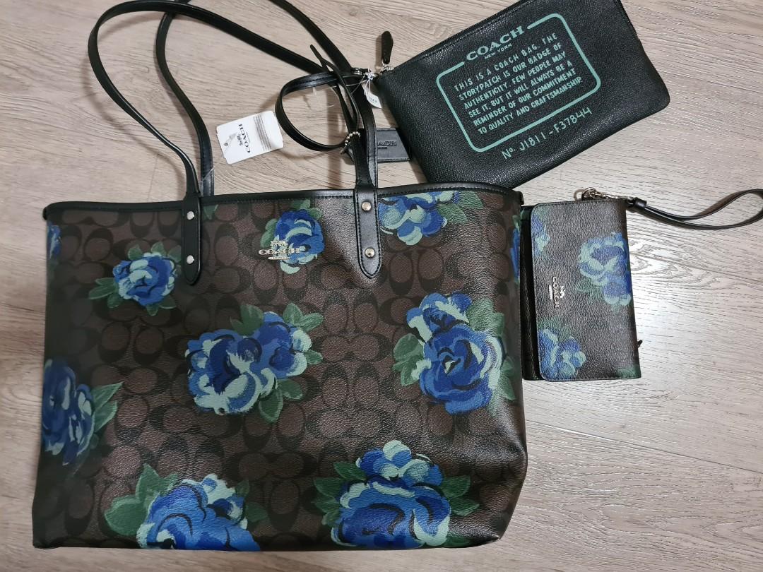 Coach Signature Floral Reversible Bag