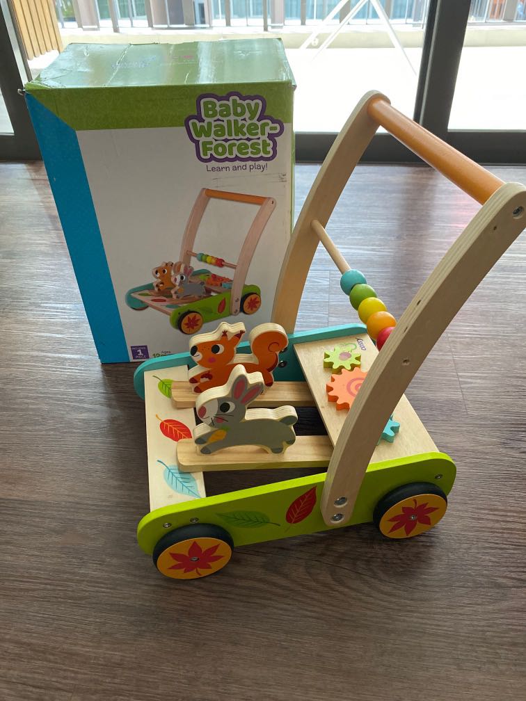 Cossy wooden baby learning walker top
