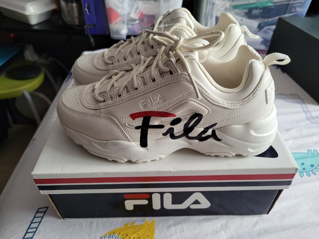 Brand New Unused Fila Distracer Script F0546 Japan, Women's