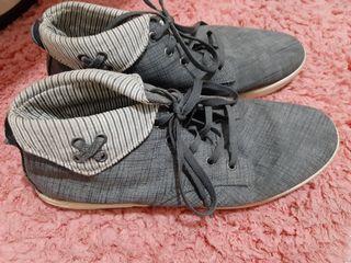 Gray korean sneakers