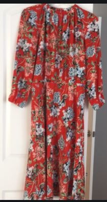 H M RED FLORAL PRINT MIDI DRESS Women s Fashion Dresses Sets