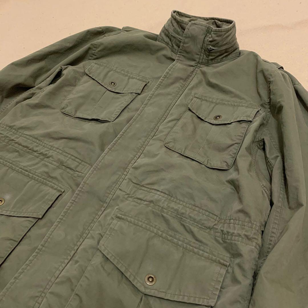 LL Bean M65 Jacket (Category: Coats, Jackets and Outerwear) located in Pasir Gudang. Submitted by brosenpai (Listing ID 1069659791, Image 2). Description: 📽 LL Bean M65 Jacket . 📏 Pit 22 labuh 30 lengan 24 📈 Condition 9/10 🏷 RM120 or offer best price . Sebarang maklumat boleh tekan link dibawah :- . 📳 wtsp : wa.link/6gfpzx 📸 ig : instagram.com/oddplanthrift/ . #oddplanthrift #bundlemalaysia #vintagemalaysia #vintagebundle #nikemalaysia #nik