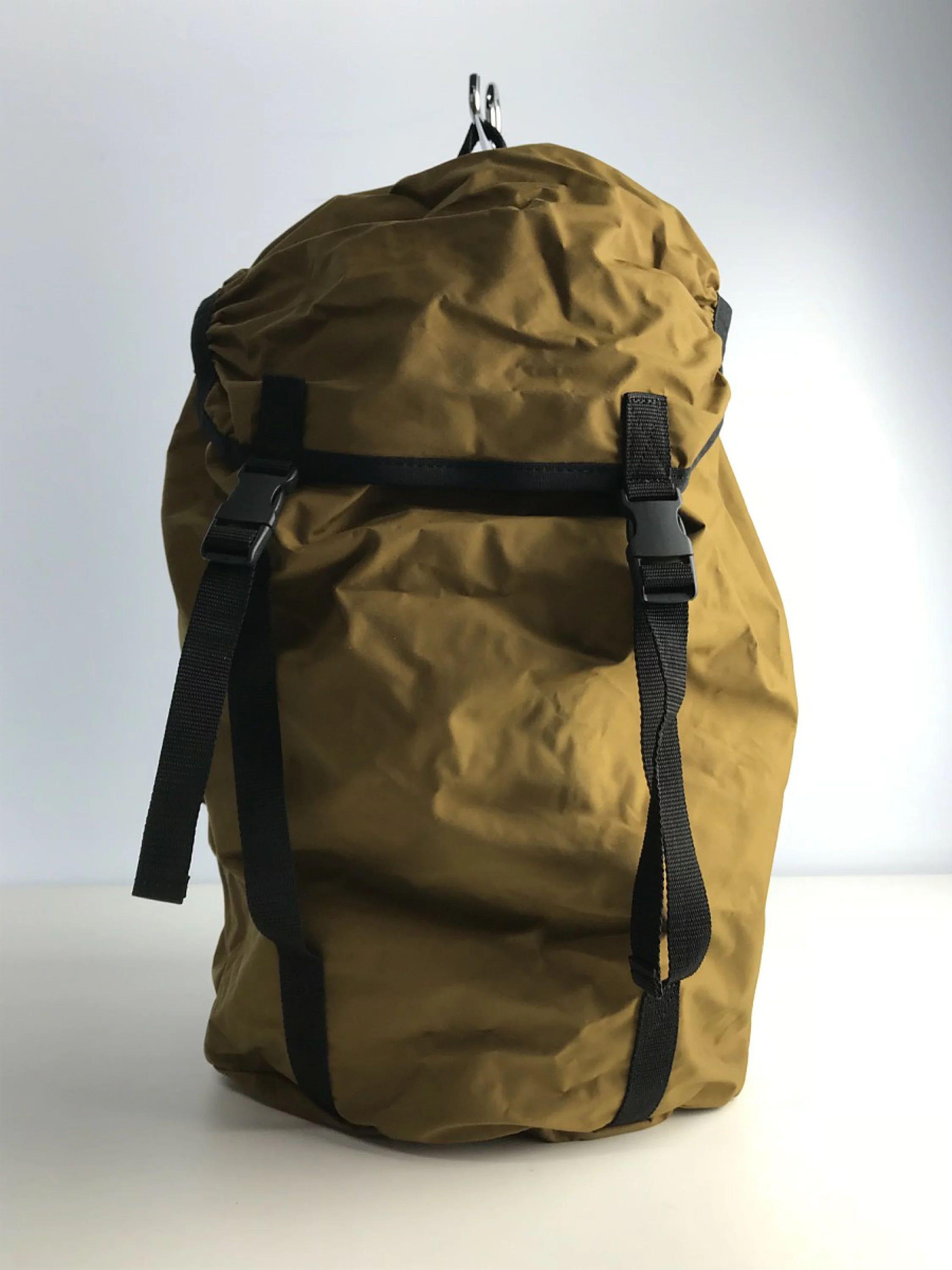 Margaret Howell MHL Matt Nylon Camel Backpack, 名牌, 手袋及