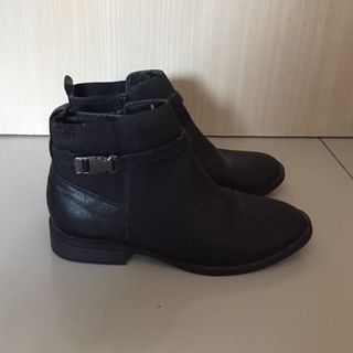 (Category: ) located in . Submitted by agnes.lacson (Listing ID 1069598632, Image 1). Description: .