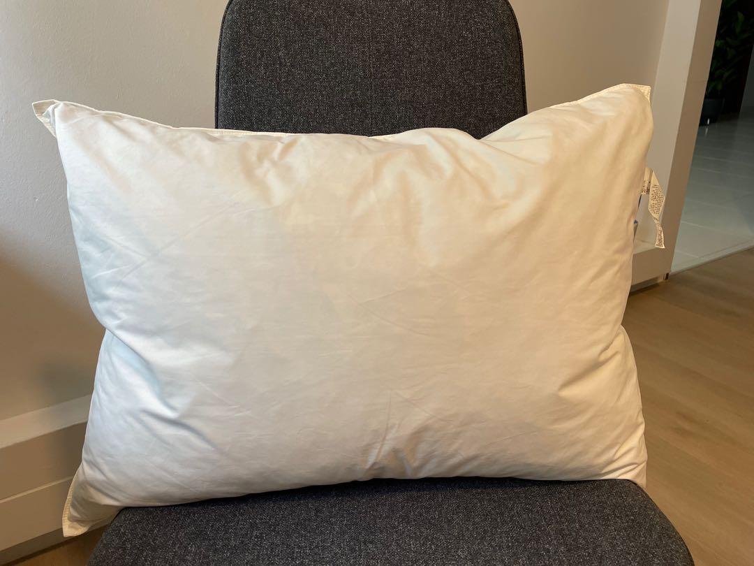 Muji sales feather pillow