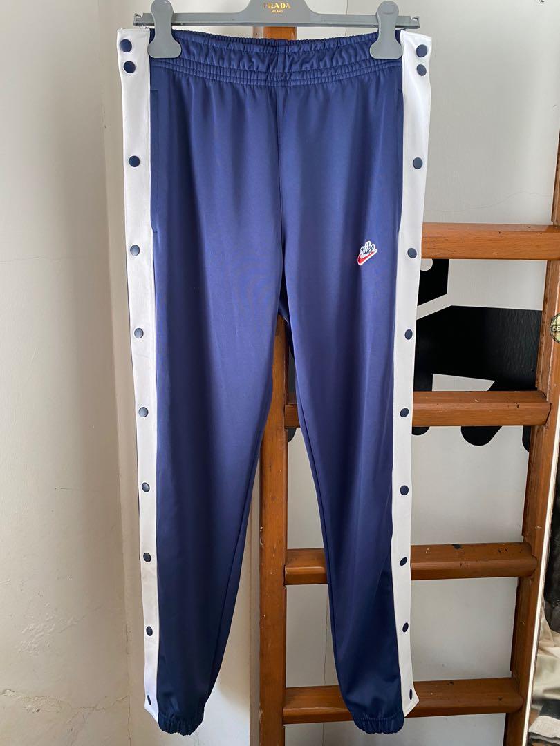 Jogging nike sales a bouton