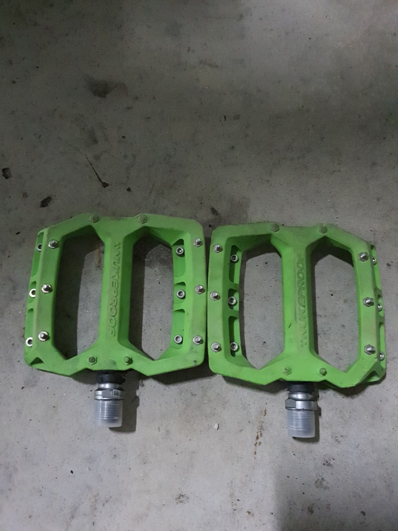 Nukeproof pedals green Clearance