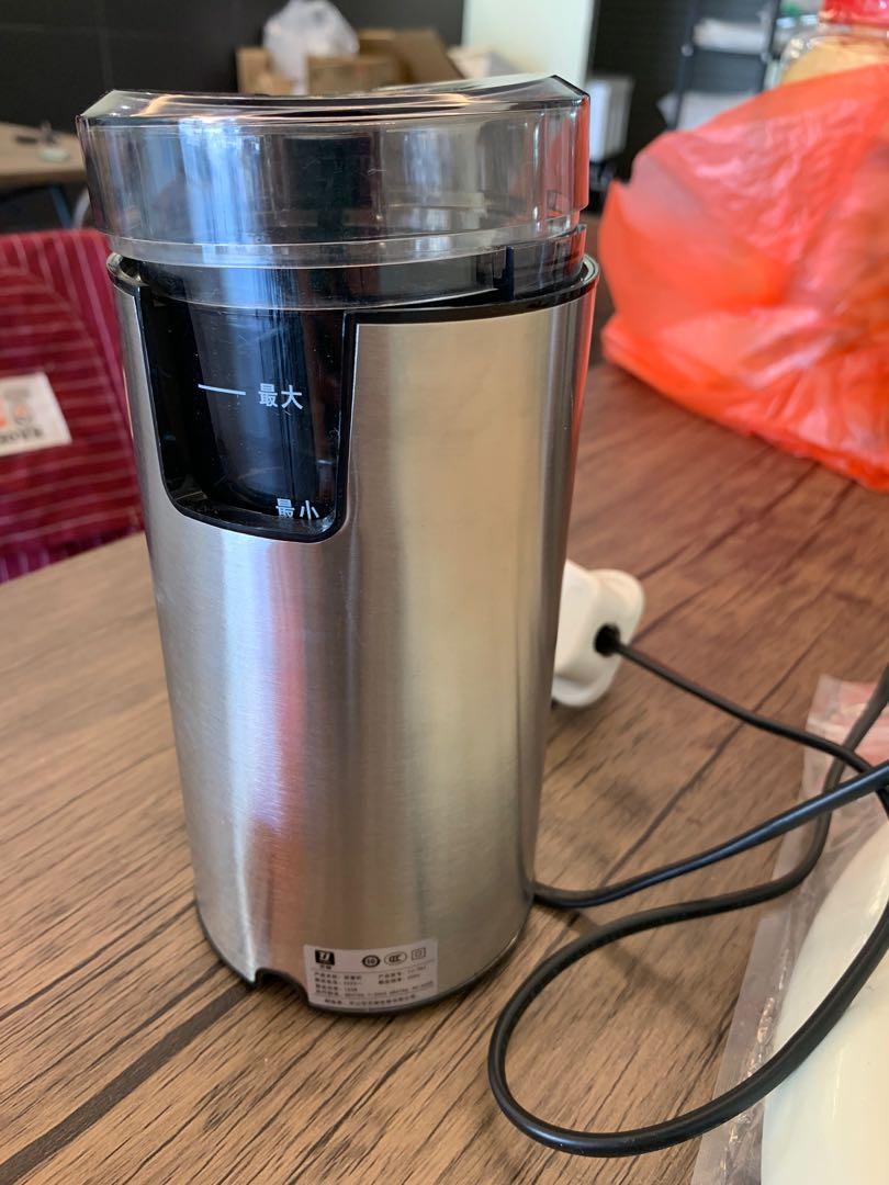 Petrus semi automatic Coffee machine include coffee bean blender, TV