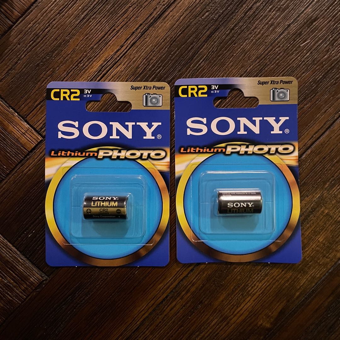 Polaroid camera batteries, Photography, Cameras on Carousell