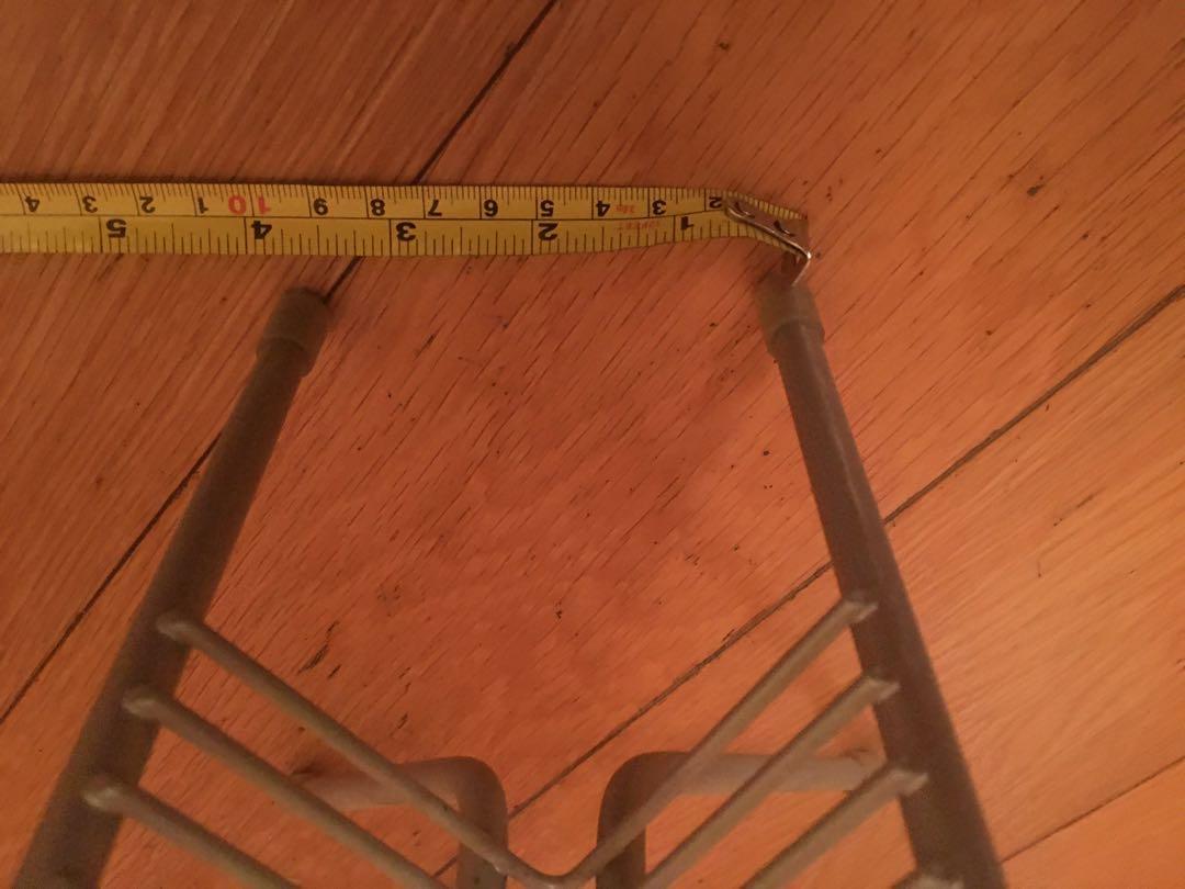 Rack for MD （分類：可攜式音響設備）位於 Hong Kong。 由 elder_toidi 提交（商品編號 1069654167，圖片 2）。簡介： Rack for MD (mini disc from the 1990’s)。