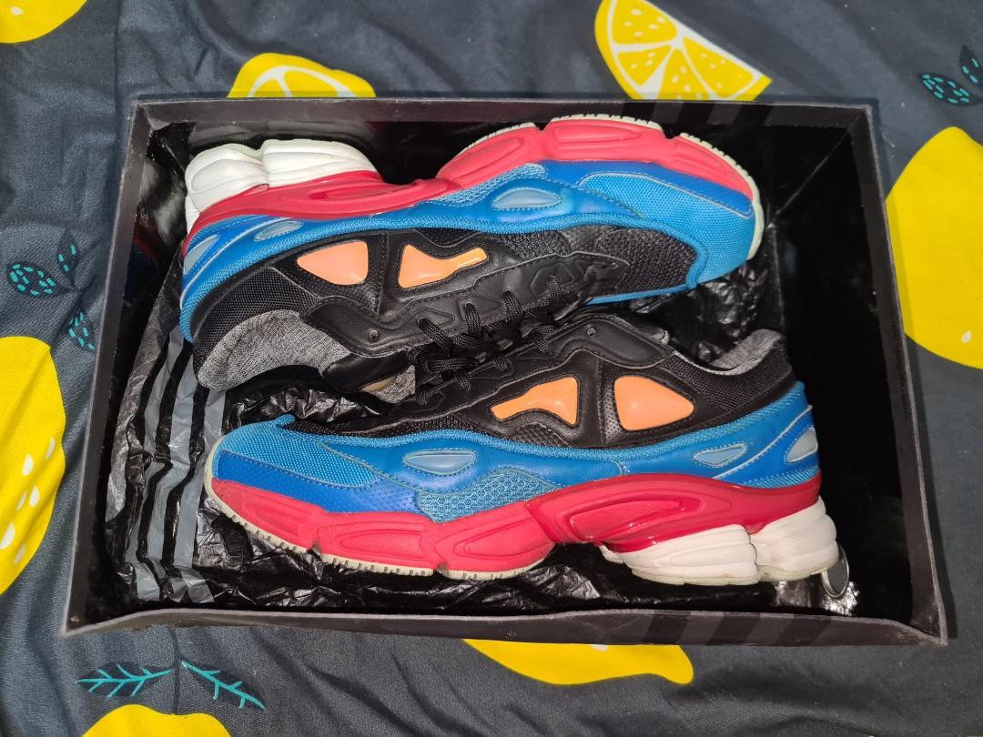 Raf Simons x adidas Ozweego (Category: Sneakers) located in Quezon City. Submitted by idkwhoiam666 (Listing ID 1069525464, Image 1). Description: size 10 great condition dm me.