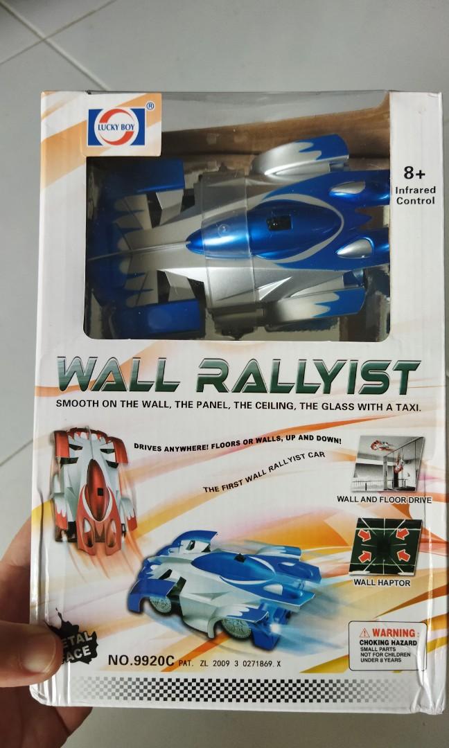 Wall rallyist car top