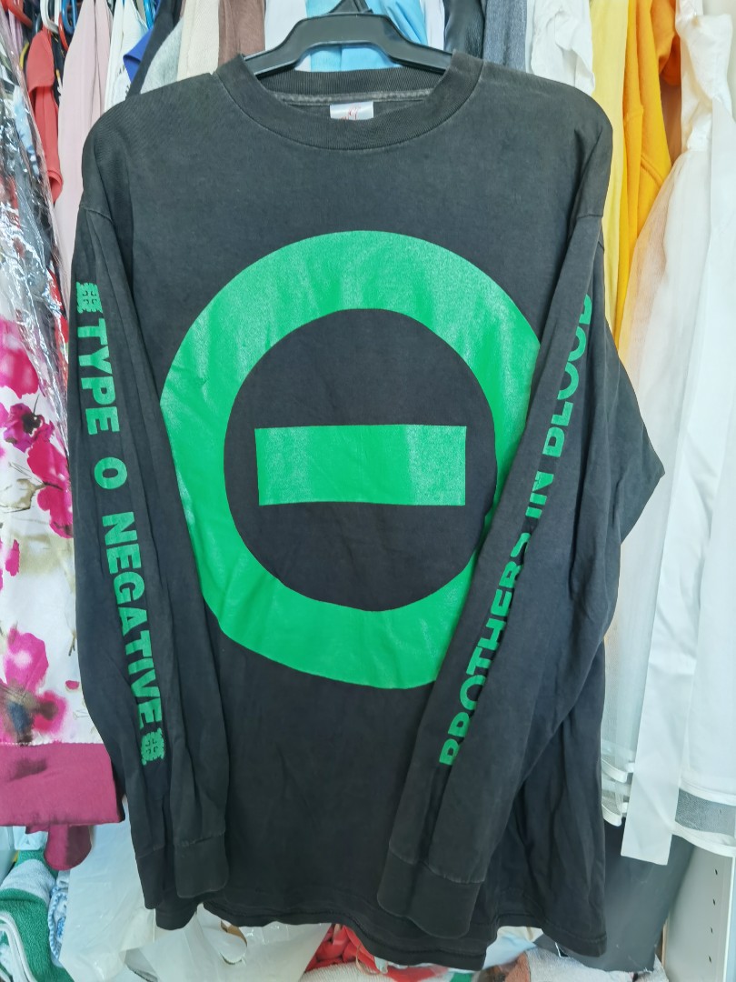 Type o sales negative long sleeve