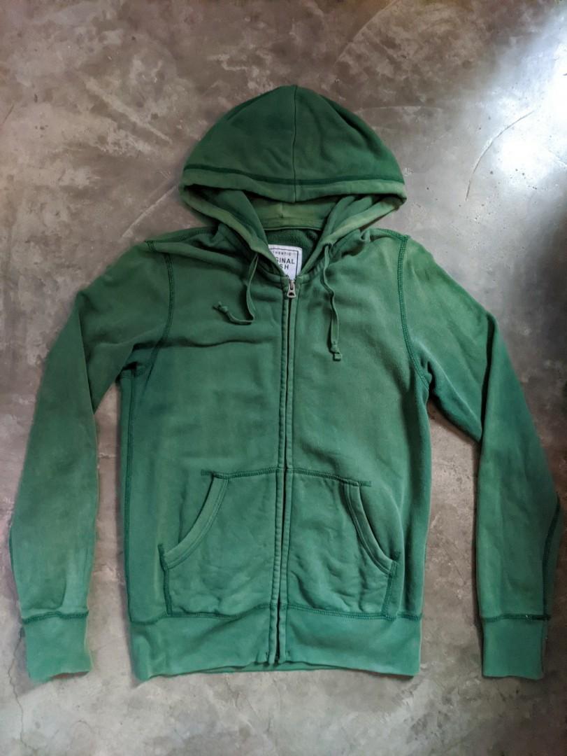 Uniqlo 2025 green hoodie