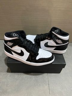 (Category: ) located in . Submitted by abcd_snkrs (Listing ID 1067766078, Image 1). Description: .