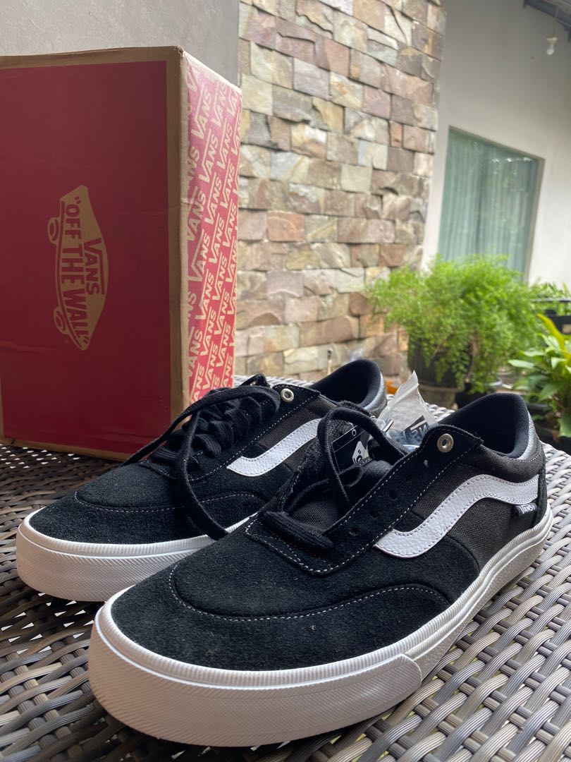 Sepatu vans 2025 gilbert crockett pro