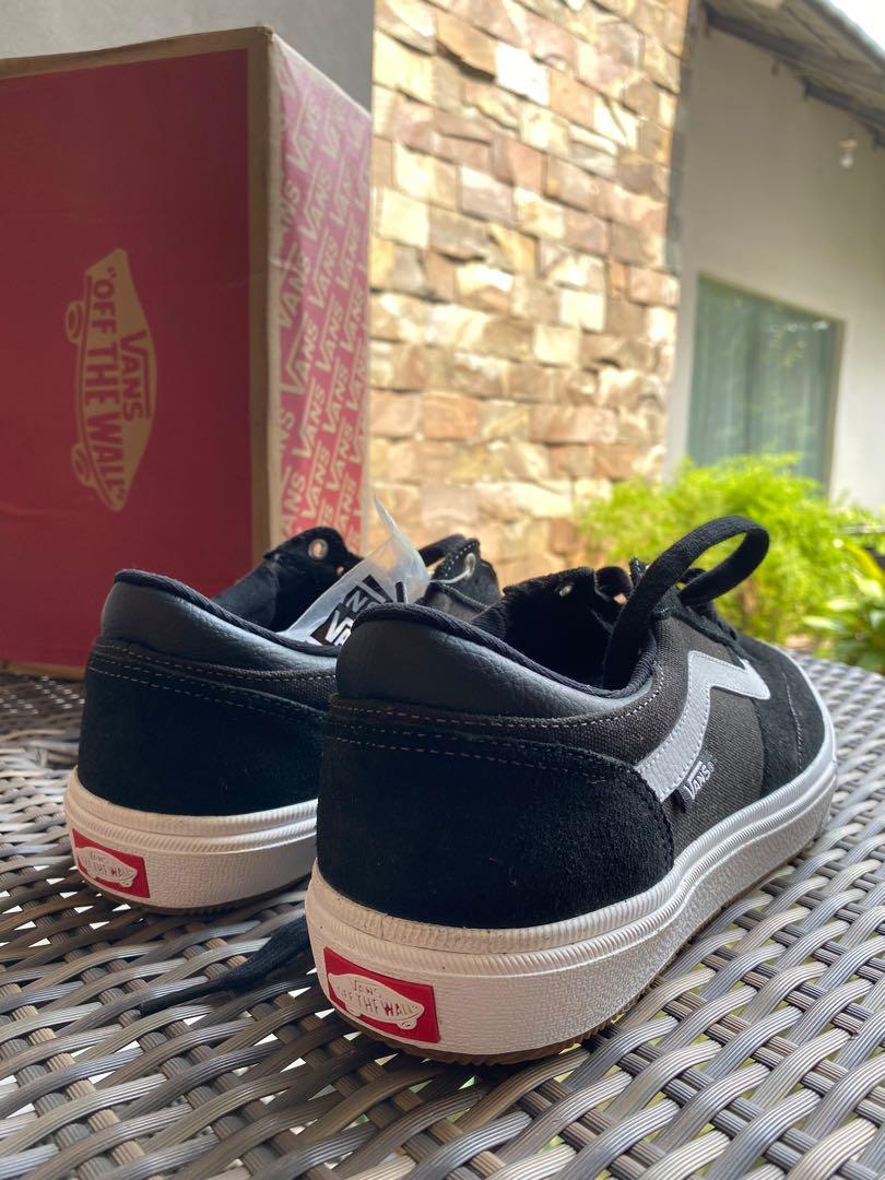 Sepatu vans gilbert crockett pro sale
