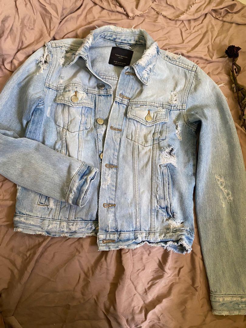 Zara ripped denim jacket, Fesyen Wanita 