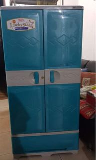 (Category: ) located in . Submitted by ulanyamco (Listing ID 1069635988, Image 1). Description: .