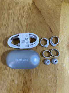 100%Real, 90%new, Samsung galaxy buds 珍珠白😍😍😍，舒適，長帶都舒服！