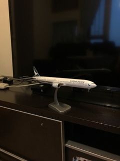 （分類：）位於 。 由 henry_aviation 提交（商品編號 1069792004，圖片 1）。簡介： 。