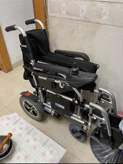 （分類：）位於 。 由 noeliabb 提交（商品編號 1069773291，圖片 1）。簡介： 。