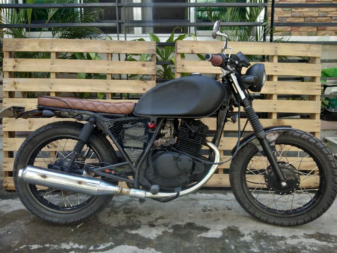 Suzuki store mola 125