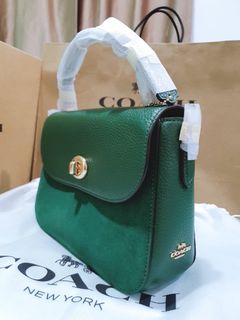 (Category: ) located in . Submitted by peppermint67 (Listing ID 1069811593, Image 1). Description: .