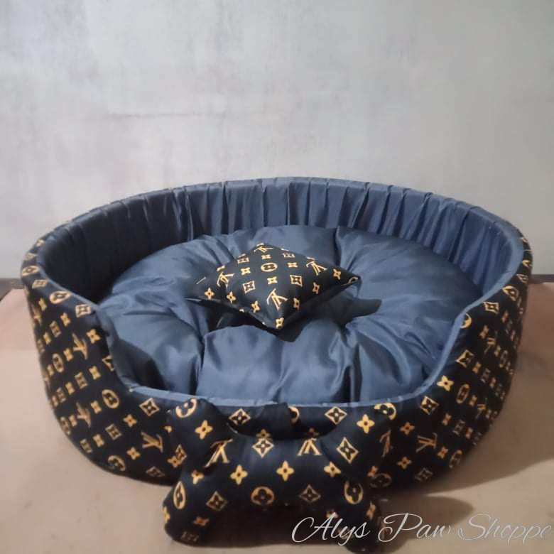 louis vuitton cat bed
