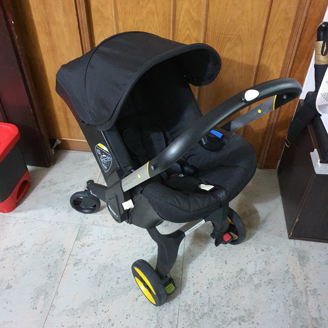doona stroller with accessories beware of buying from others that is expire lifespan doona diaper bag babies kids going out strollers on carousell