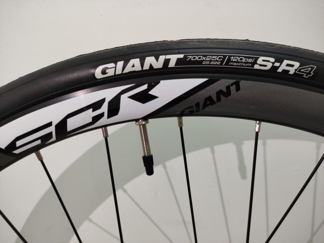 giant scr disc road bike sports equipment bicycles parts bicycles on carousell